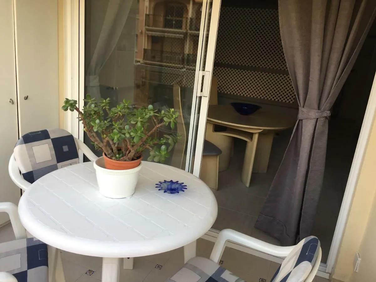 Studio Aparthotel Pyr Fuengirola 0*,